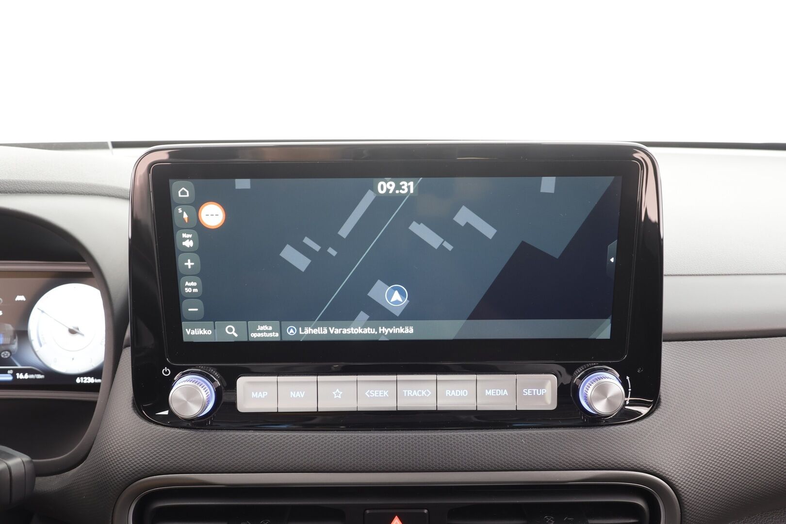 Hyundai KONA 2023 electric 64 kWh 204 hv Style MY21 - | ACC | ILP | Krell | HUD | Sähköpenkit | Puolinahat | LED | Digimittaristo | HDA | BSM | P.kamera | Keyless | Merkkihuollot | 2x renkaat aluin | 