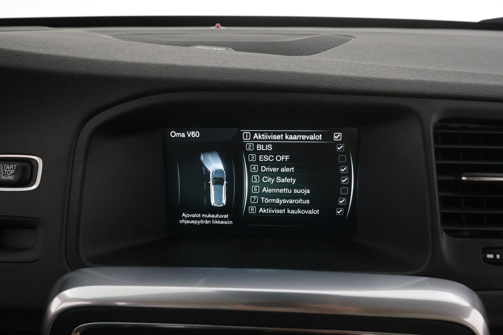 Volvo V60 2016 D4 Business Summum Edition aut * Webasto / ACC / Xenon / P.tutkat / Navi / Kaistavahti / Keyless * - H&K / Muistipenkki / Katveavustin / Suomi-auto / Kahdet renkaat aluvanteilla