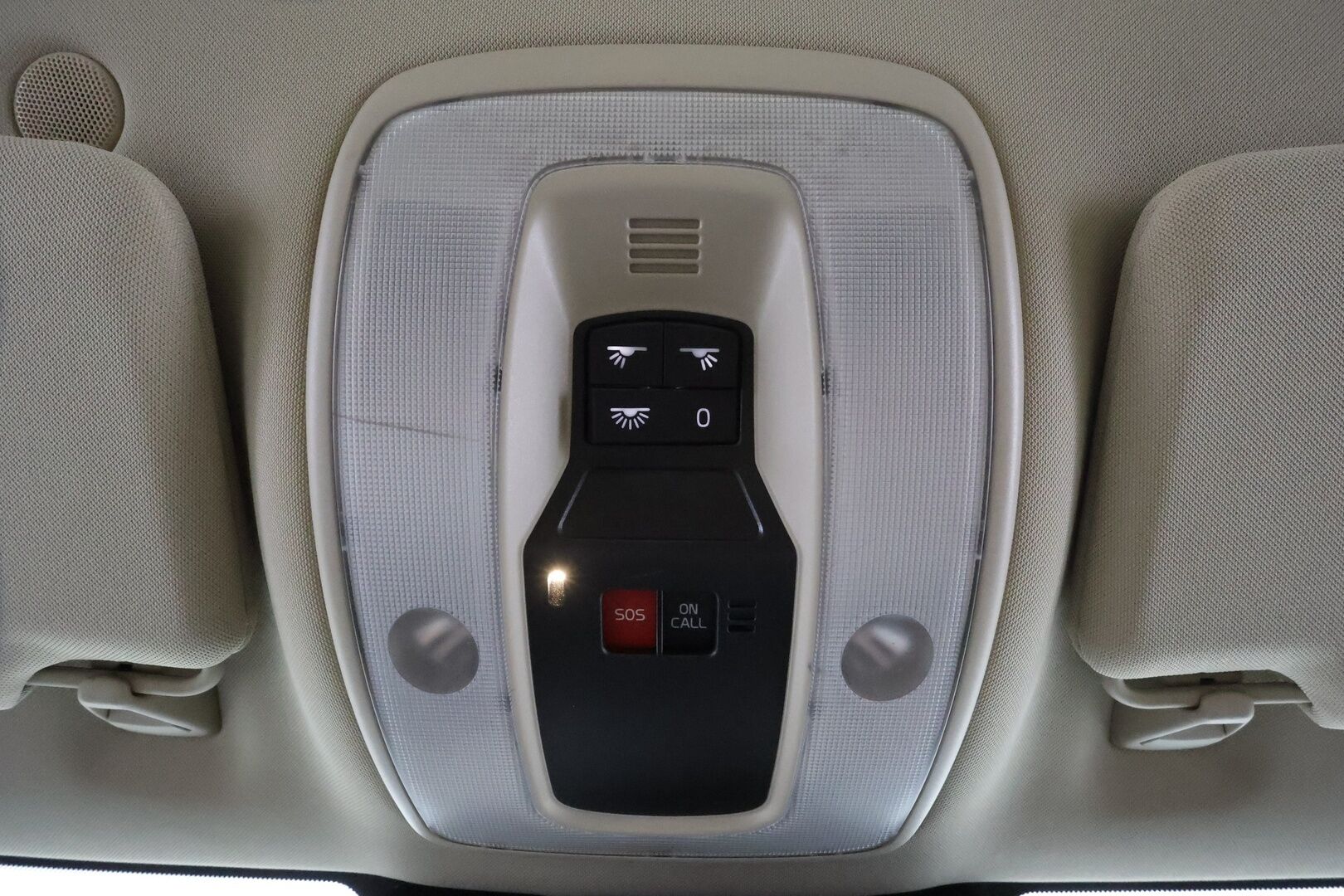 Volvo V60 2016 D4 Business Summum Edition aut * Webasto / ACC / Xenon / P.tutkat / Navi / Kaistavahti / Keyless * - H&K / Muistipenkki / Katveavustin / Suomi-auto / Kahdet renkaat aluvanteilla