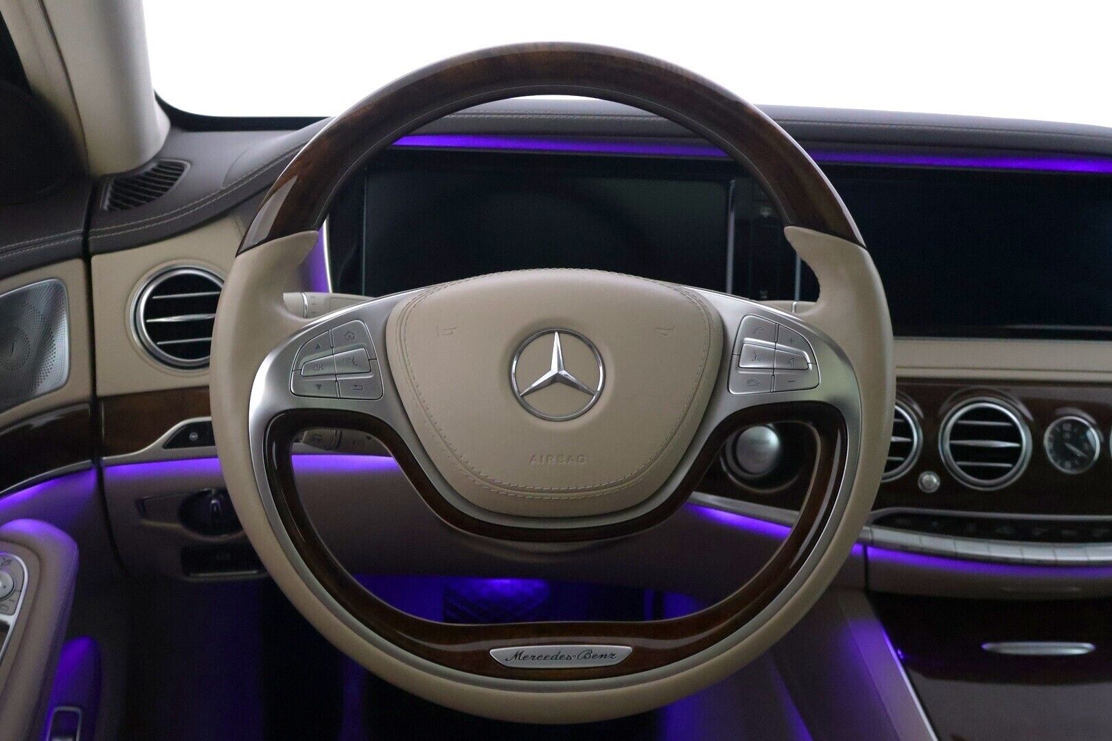 Mercedes-Benz S 2015 300 BlueTec Hybrid Lang - | DTR+Q | Imuovet | Night Vision | Burmester | 360° | Hierovat&Ilmastoidut ist. | Panorama | Takanäytöt | 2x Renkaat ja Vanteet | 
