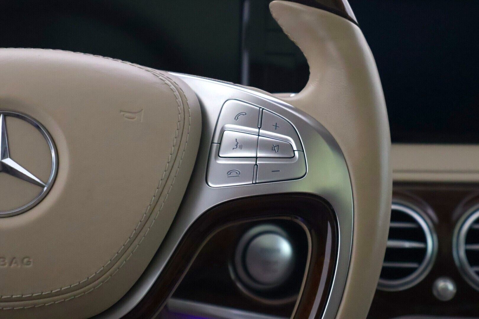 Mercedes-Benz S 2015 300 BlueTec Hybrid Lang - | DTR+Q | Imuovet | Night Vision | Burmester | 360° | Hierovat&Ilmastoidut ist. | Panorama | Takanäytöt | 2x Renkaat ja Vanteet | 