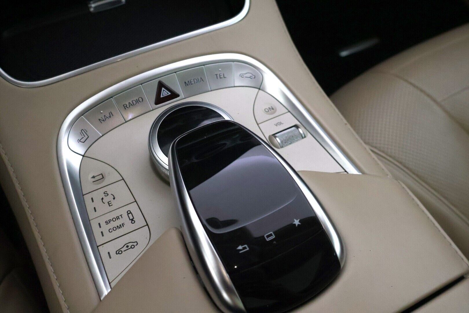 Mercedes-Benz S 2015 300 BlueTec Hybrid Lang - | DTR+Q | Imuovet | Night Vision | Burmester | 360° | Hierovat&Ilmastoidut ist. | Panorama | Takanäytöt | 2x Renkaat ja Vanteet | 