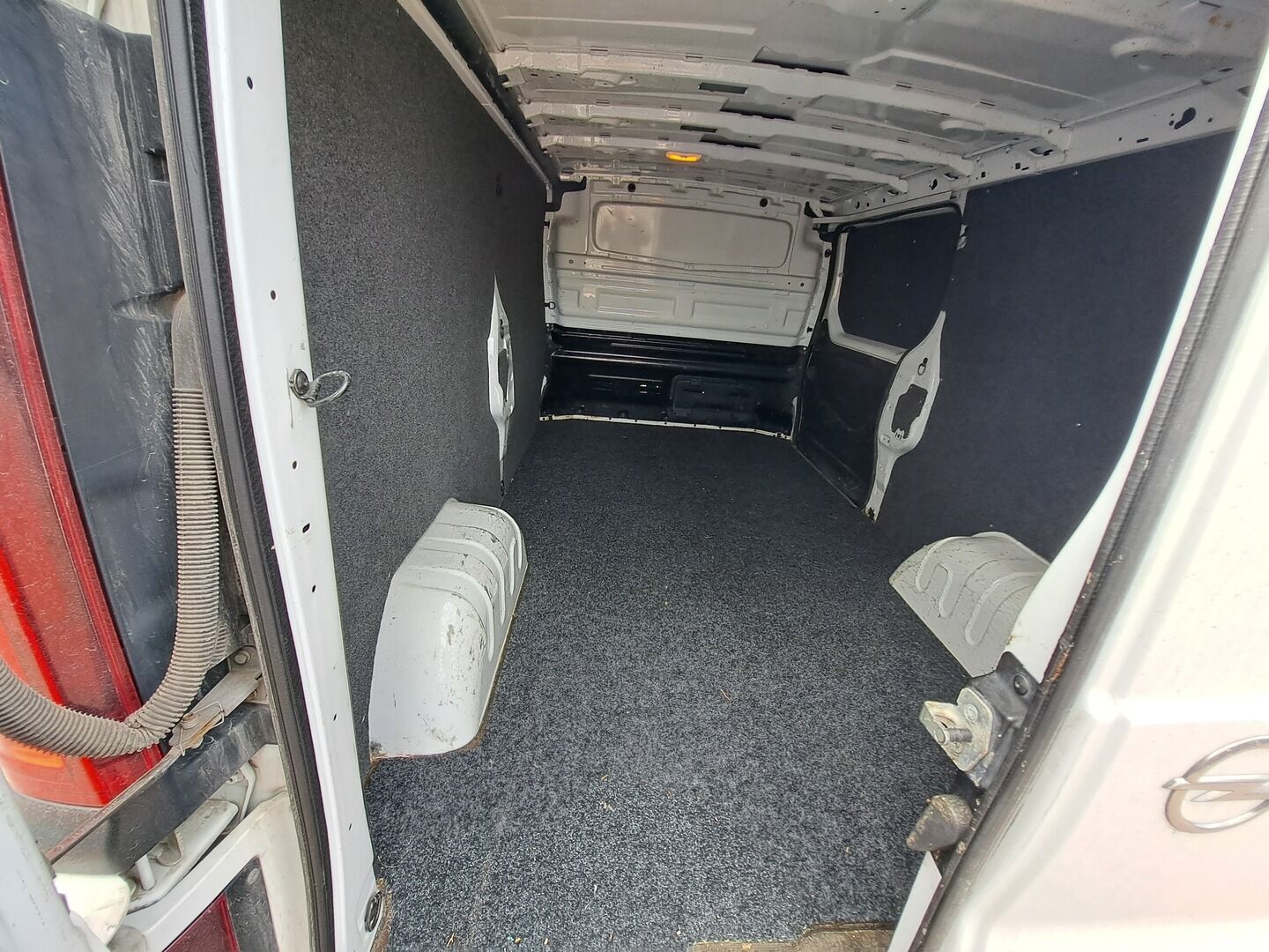 Opel Vivaro 2016 Van Edition L2H1 1,6 CDTI Bi Turbo ecoFLEX 88kW MT6 - *Webasto / Tutka / Navi / Bluetooth *