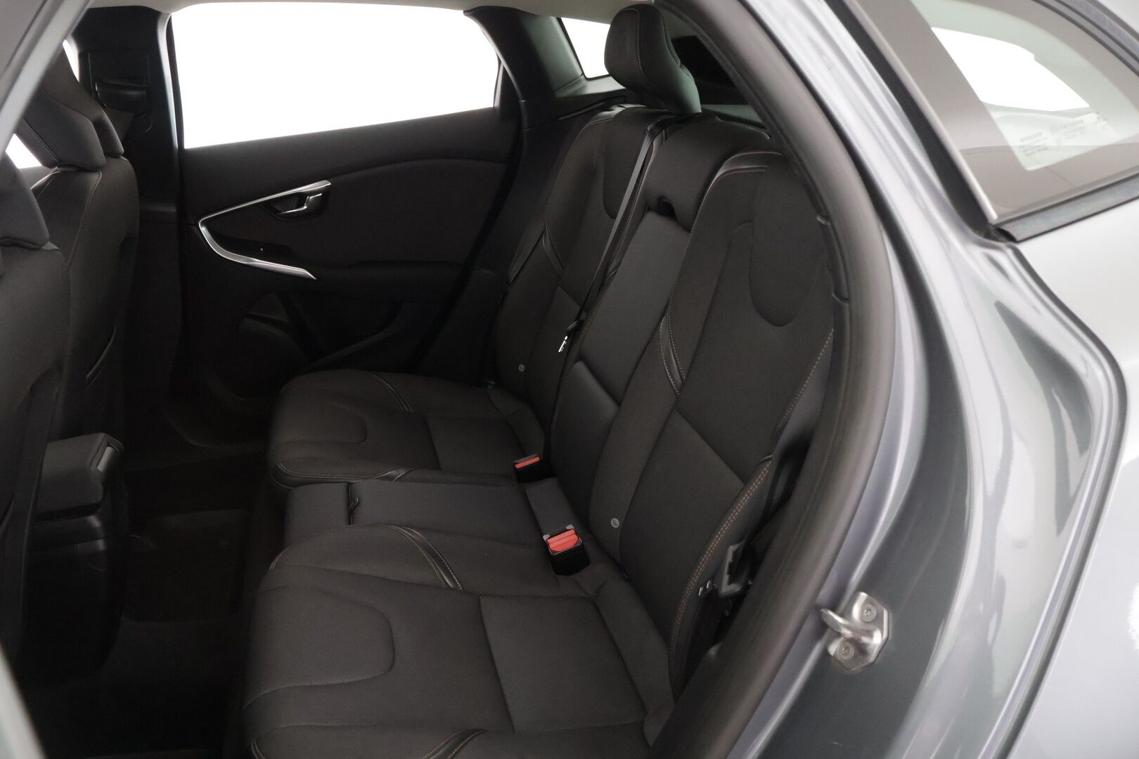 Volvo V40 Cross Country 2016 D2 Business aut *MYYDÄÄN HUUTOKAUPAT.COM!* - * MYYDÄÄN HUUTOKAUPAT.COM! *