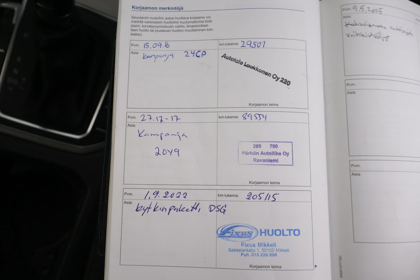 Volkswagen Golf Sportsvan 2016 Comfortline 1,6 TDI 81 kW (110 hv) DSG-automaatti - | Tämä auto myydään YritysOutlet -valikoimasta vain yritykselle | Webasto | P. Tutkat | Vakionopeudensäädin | Keyless | Bi-Xenon | 2x Renkaat & Vanteet |