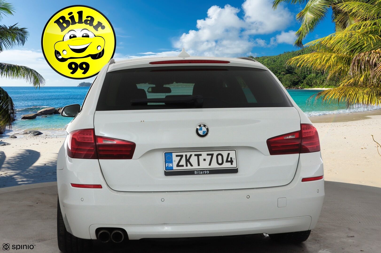 BMW 520 2016 F11 Touring 520d A xDrive Business Exclusive Edition * Webasto / Koukku / Xenon / P.tutkat / Navi / Sportnahat  / HUD* - HiFi / Suomi-auto / Kahdet renkaat