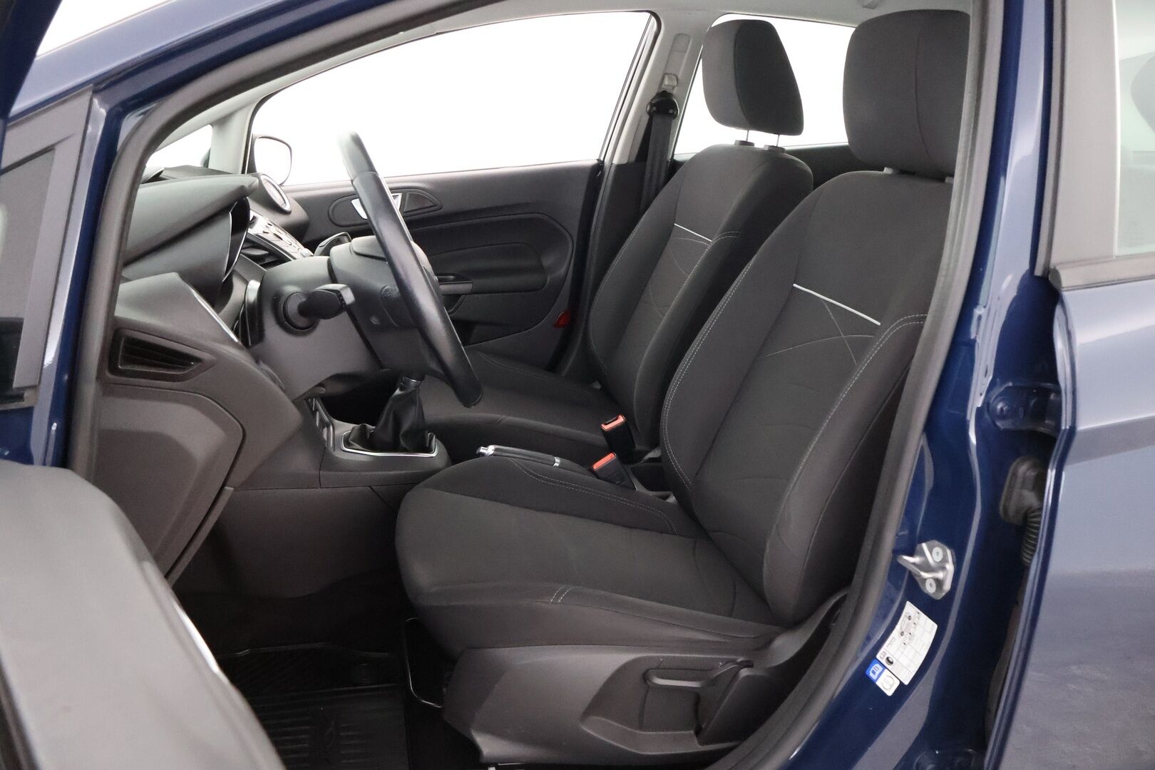 Ford Fiesta 2016 1,0 80hv Start/Stop M5 Trend 5-ovinen - Suomiauto / Lohko & Sisäpistoke / Penkinlämmittimet / Kahdet hyvät renkaat / Juuri tullut Tampereelle!