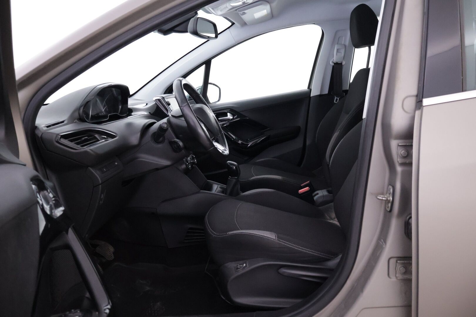 Peugeot 208 2016 Active VTi 82 5-ov - YritysOutlet - Myydään vain yrityksille - YritysOutlet - Myydään vain yrityksille