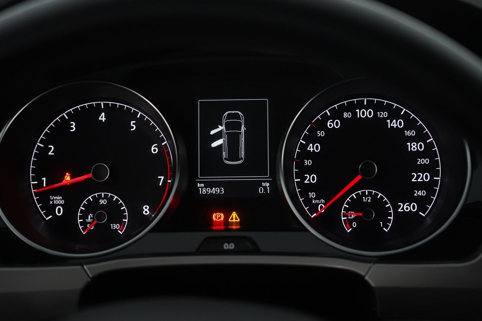 Volkswagen Touran 2016 1.2 TSI Trendline 81 kW (110 hv) * ACC / Lohko / Koukku / BT / Ratinlämmitin / Tutkat* - Suomi-auto / Huollettu 175tkm / Kahdet renkaat + Vanteet - Osta nyt, maksa vasta ensi vuonna