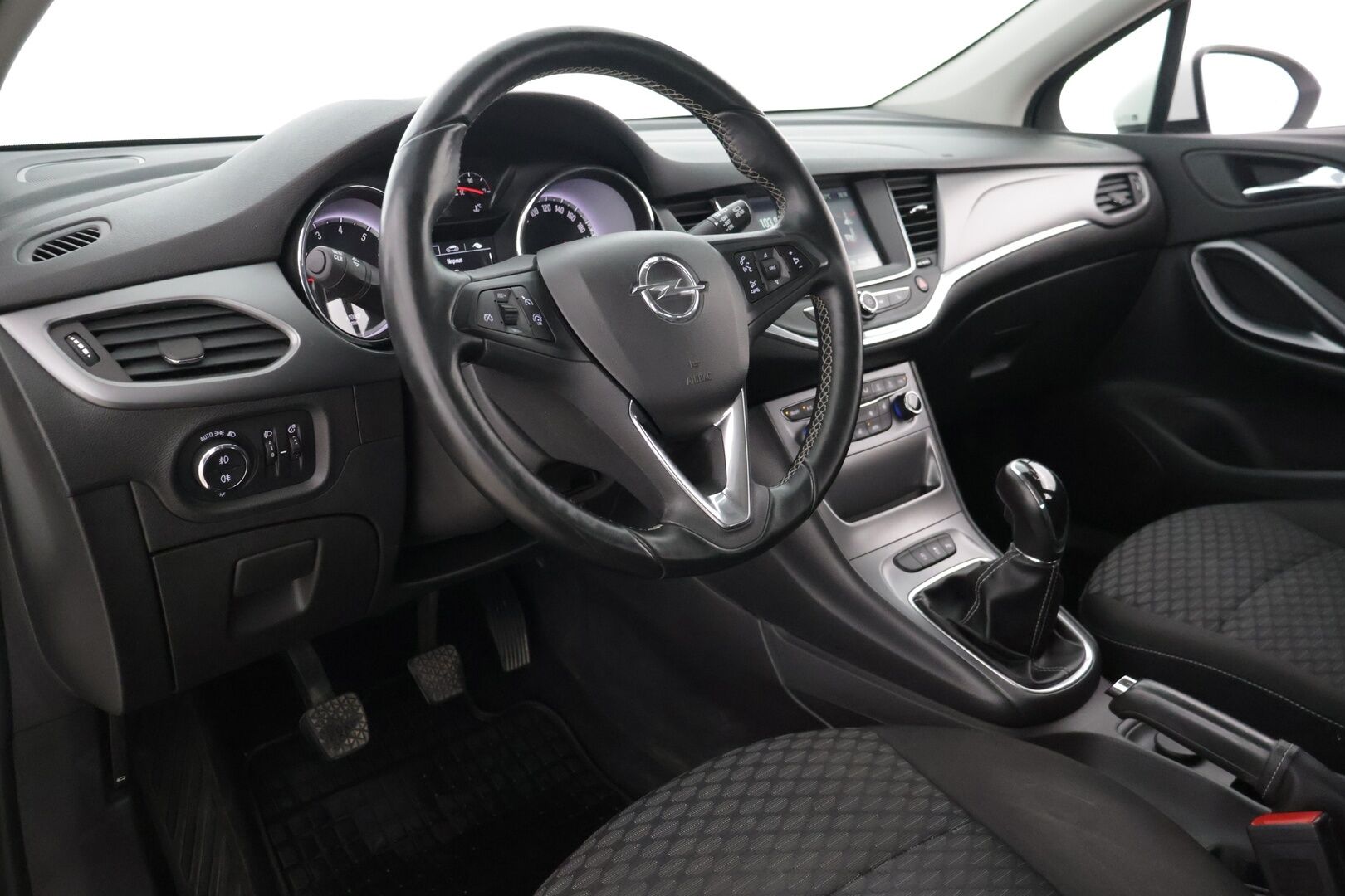 Opel Astra 2016 5-ov Enjoy 1,0 Turbo ecoFLEX Start/Stop 77kW MT5 // Tutkat / Ratinlämmitin / Suomi-auto / 2x renkaat* - Apple carplay / Android auto / Hyvä huoltohistoria! 