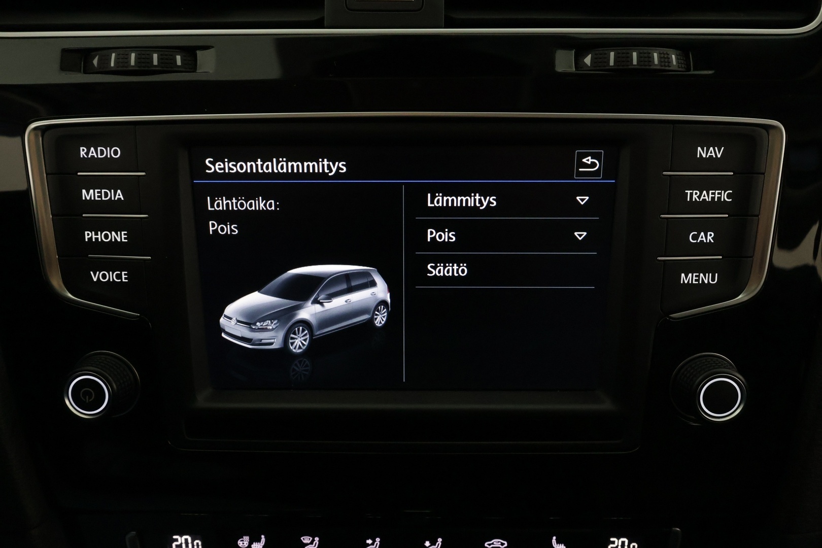 Volkswagen Golf 2017 Allstar 1,4 TSI 110 kW ACT DSG * ACC / P.kamera / Webasto / Adapt.Xenon / Navi / KeylessGo / Suomi-auto * - Kahdet renkaat aluvanteilla / Huippuvarusteet - HULLUT BLACKWEEK JATKOT - KORKOTARJOUS 2,49%