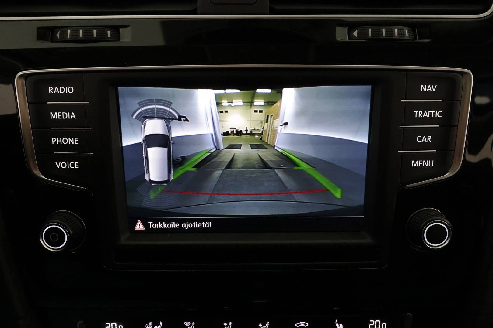 Volkswagen Golf 2017 Allstar 1,4 TSI 110 kW ACT DSG * ACC / P.kamera / Webasto / Adapt.Xenon / Navi / KeylessGo / Suomi-auto * - Kahdet renkaat aluvanteilla / Huippuvarusteet - HULLUT BLACKWEEK JATKOT - KORKOTARJOUS 2,49%