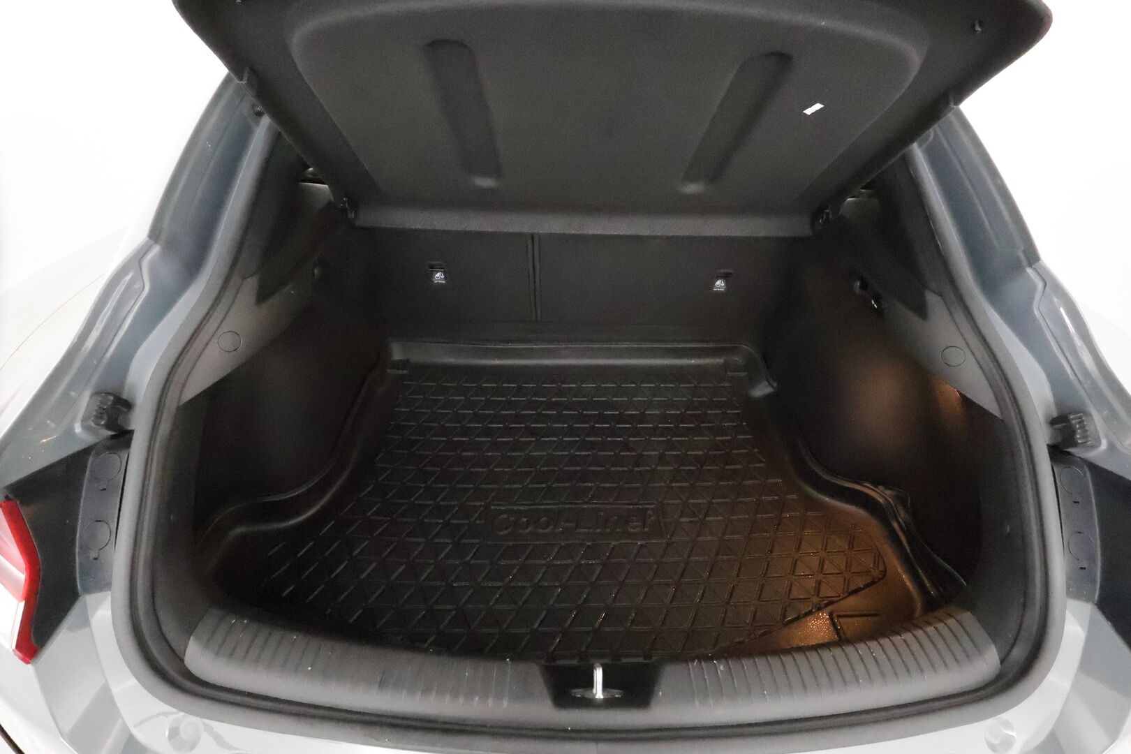 Hyundai I30 FASTBACK 2019 2,0 T-GDI 275 hv 6MT Performance Pack **LED-valot / P.kamera / Sisätilanlämmitin / Sporttipenkki Muistilla / Navi** - Suomi-auto / Kahdet Renkaat