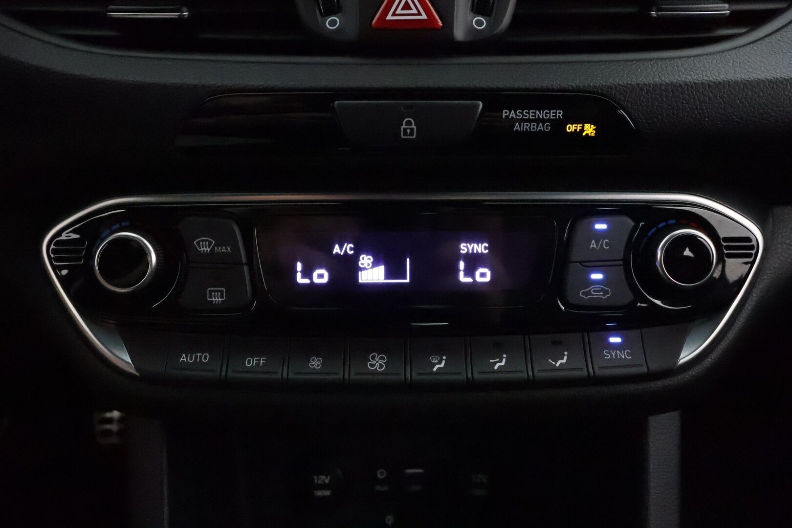 Hyundai I30 FASTBACK 2019 2,0 T-GDI 275 hv 6MT Performance Pack **LED-valot / P.kamera / Sisätilanlämmitin / Sporttipenkki Muistilla / Navi** - Suomi-auto / Kahdet Renkaat