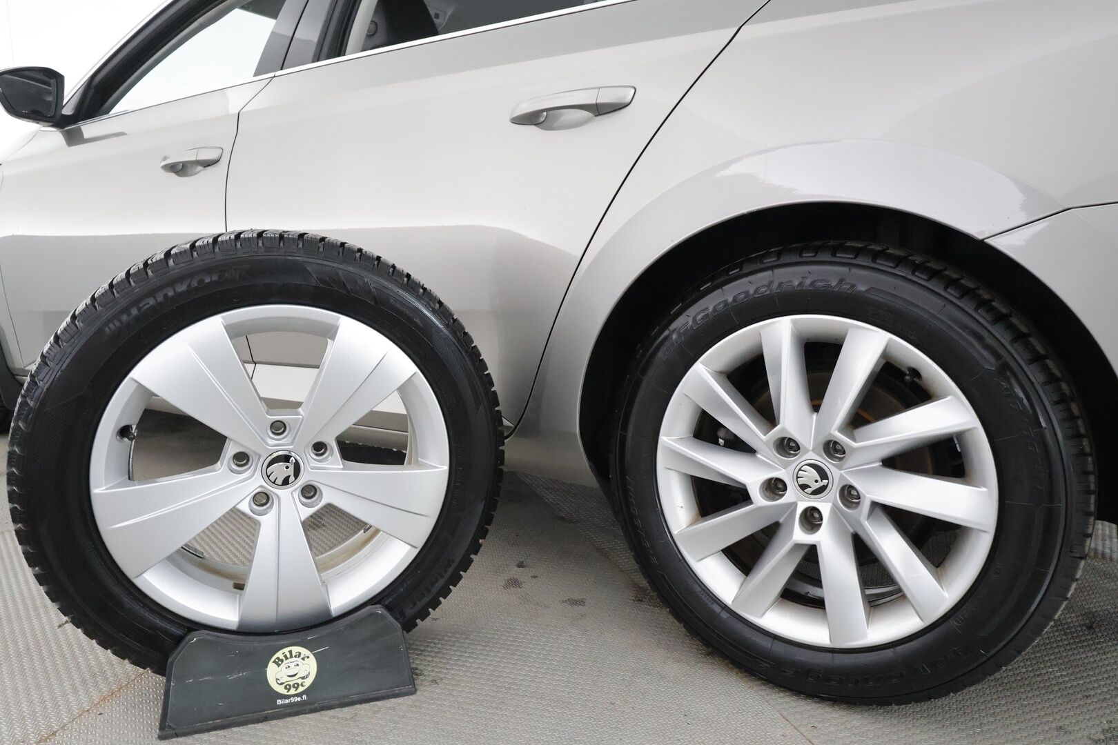 Skoda Superb 2016 Combi 1,4 TSI ACT Style DSG Autom. - | ACC | Webasto | Koukku | LED | Canton | Muistipenkki | Puolinahat | P.Kamera | Navi | Suomi-auto | Kahdet Renkaat | Merkkihuollettu |