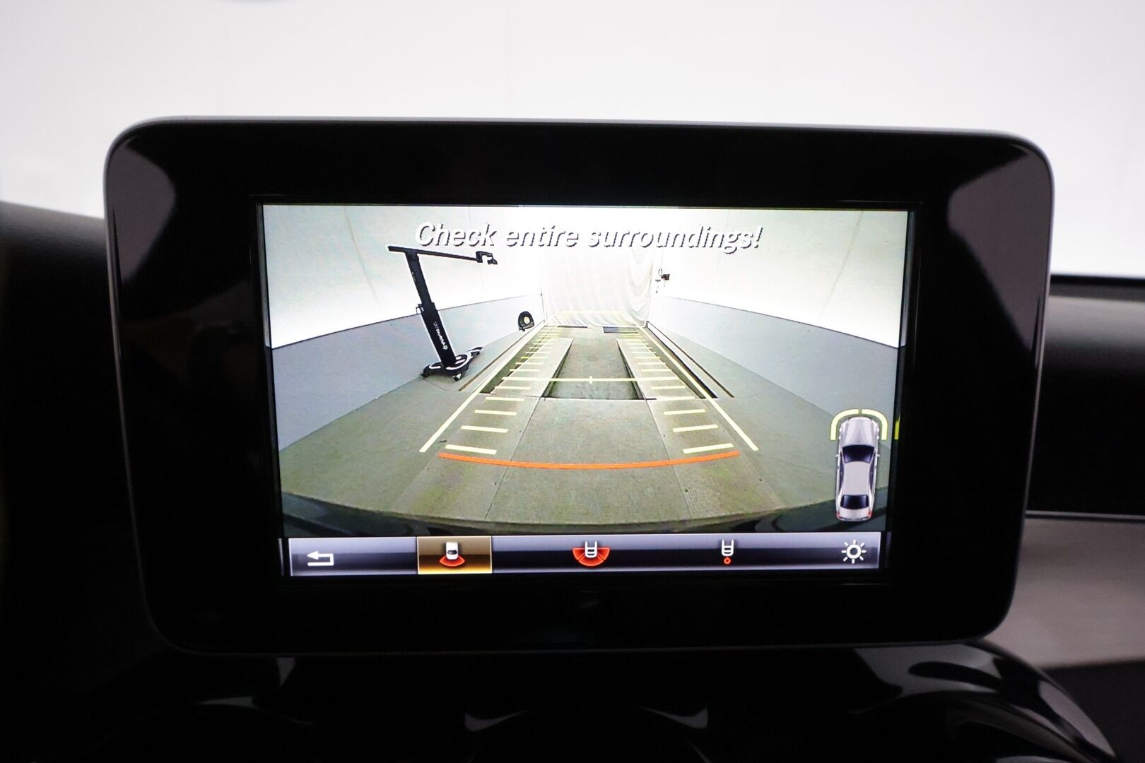 Mercedes-Benz GLC 2017 220 d Coupé 4Matic A Premium Business AMG - Suomiauto / Peruutuskamera / Nahka-Alcantara / Vetokoukku / ILS LED / 2x Hyvät renkaat aluvantein!