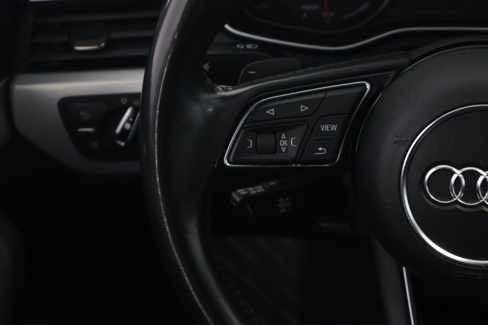 Audi A4 2016 2,0 TDI 140 kW quattro S tronic - YritysOutlet - Myydään vain yrityksille - – Tämä auto myydään YritysOutlet -valikoimasta vain yritykselle
