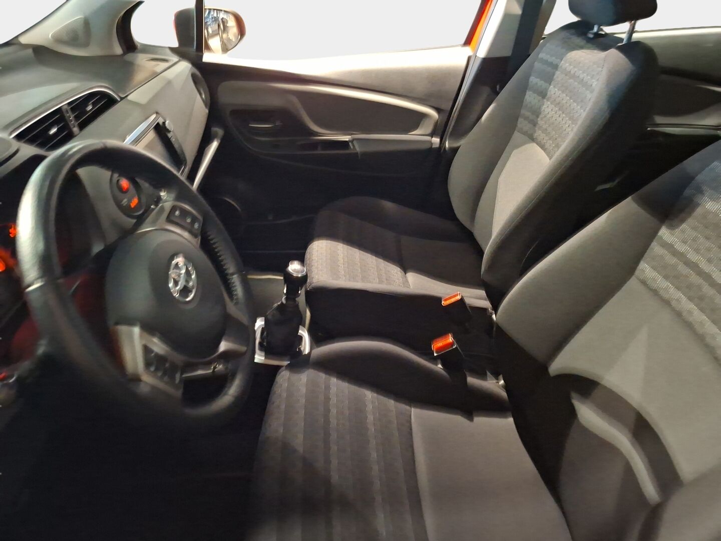 Toyota Yaris 2016 1,33 Dual VVT-i Active 5ov