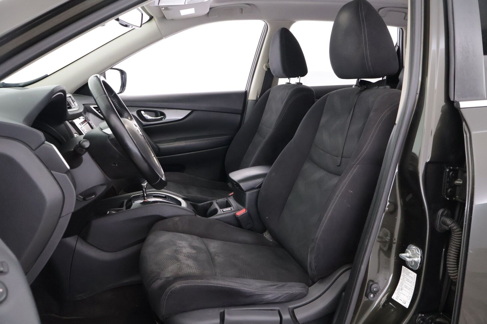 Nissan X-Trail 2016 dCi 130 Business 360 2WD Xtronic 7 Seats E6 *Myydään huutokaupat.com* - *7-Paikkainen / Juuri katsastettu / 360 kamera*