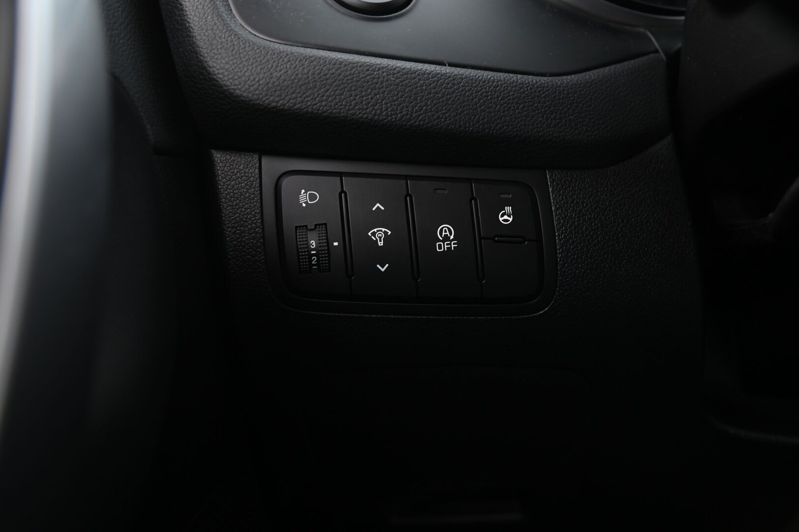 Kia cee'd 2017 1,0 ISG 100hv LX 5D EcoDynamics - Vetokoukku | Vakkari | Lohko | BT | Suomi-auto | 2x renkaat&vanteet
