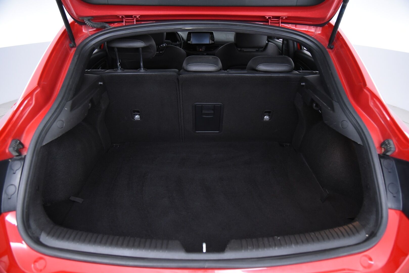 Hyundai i30 Fastback 2019 1,4 T-GDI 140 hv 7DCT-aut N Line - Keyless / Led / P-kamera / Suomi-auto / 