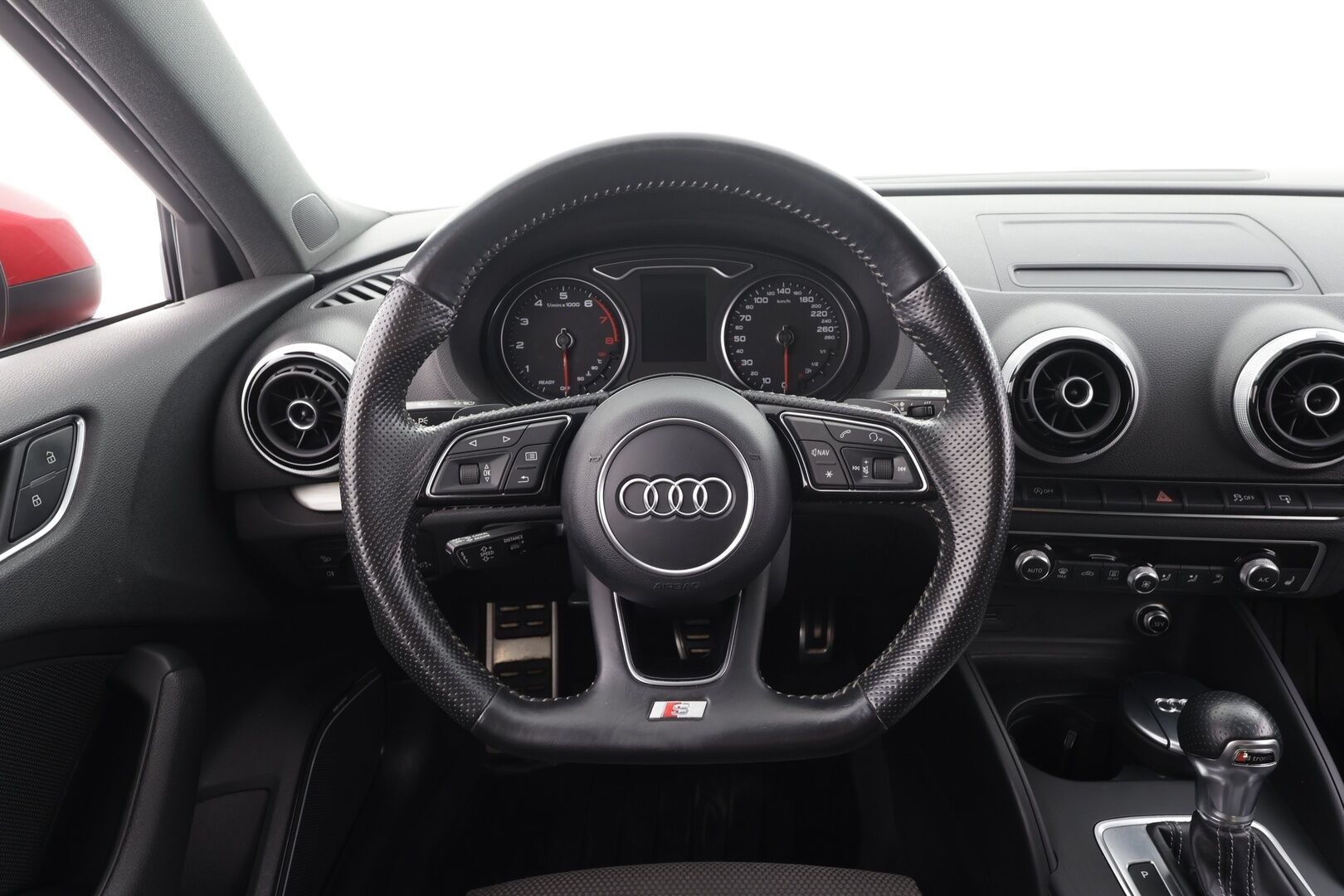 Audi A3 2017 Sportback Business Sport 2,0 TFSI 140 kW quattro S tronic - | ACC | Webasto | B&O | S-line sisä | Puolinahat | Sporttipenkit | LED | Apple & Android | Tehtaan sport alusta | Drive Select | 1-om suomiauto | 
