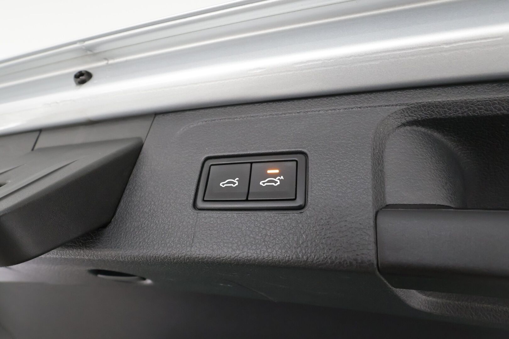 Volkswagen Passat 2017 Variant Highline 1,4 TSI 110 kW ACT DSG * ACC / P.kamera / Webasto / Adapt.LED / Koukku / Navi * - Suomi-auto / Kahdet renkaat aluvanteilla / Juuri katsastettu