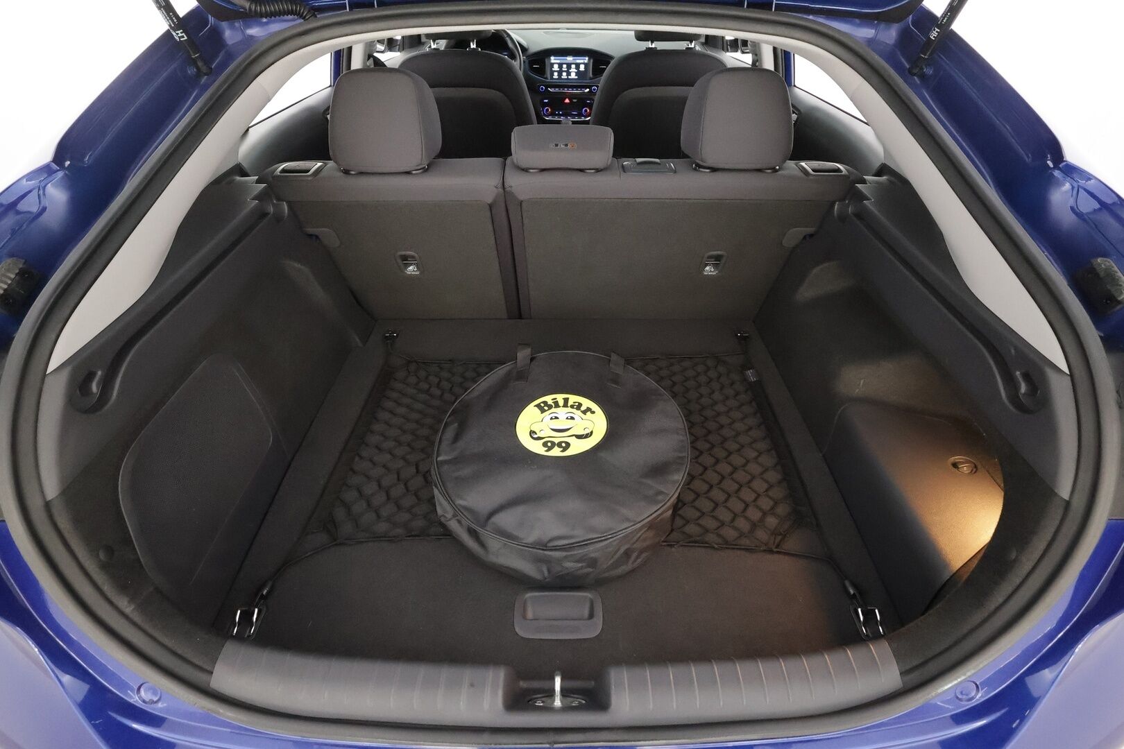 Hyundai IONIQ plug-in 2019 DCT Style WLTP * ACC / Kaistavahti / Muistipenkki / P.Kamera / Infinity / Navi / LED / Keyless / Ratinlämmitin * - Suomi-auto / Kahdet renkaat aluvanteilla / Merkkihuollettu