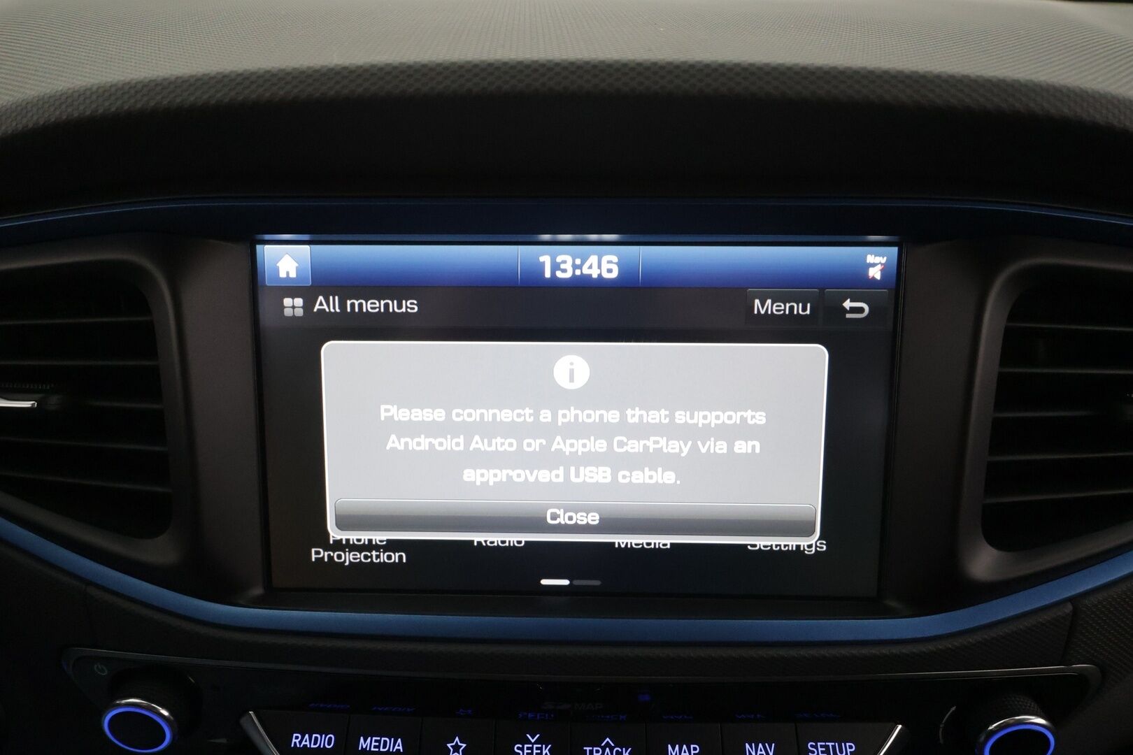 Hyundai IONIQ plug-in 2019 DCT Style WLTP * ACC / Kaistavahti / Muistipenkki / P.Kamera / Infinity / Navi / LED / Keyless / Ratinlämmitin * - Suomi-auto / Kahdet renkaat aluvanteilla / Merkkihuollettu