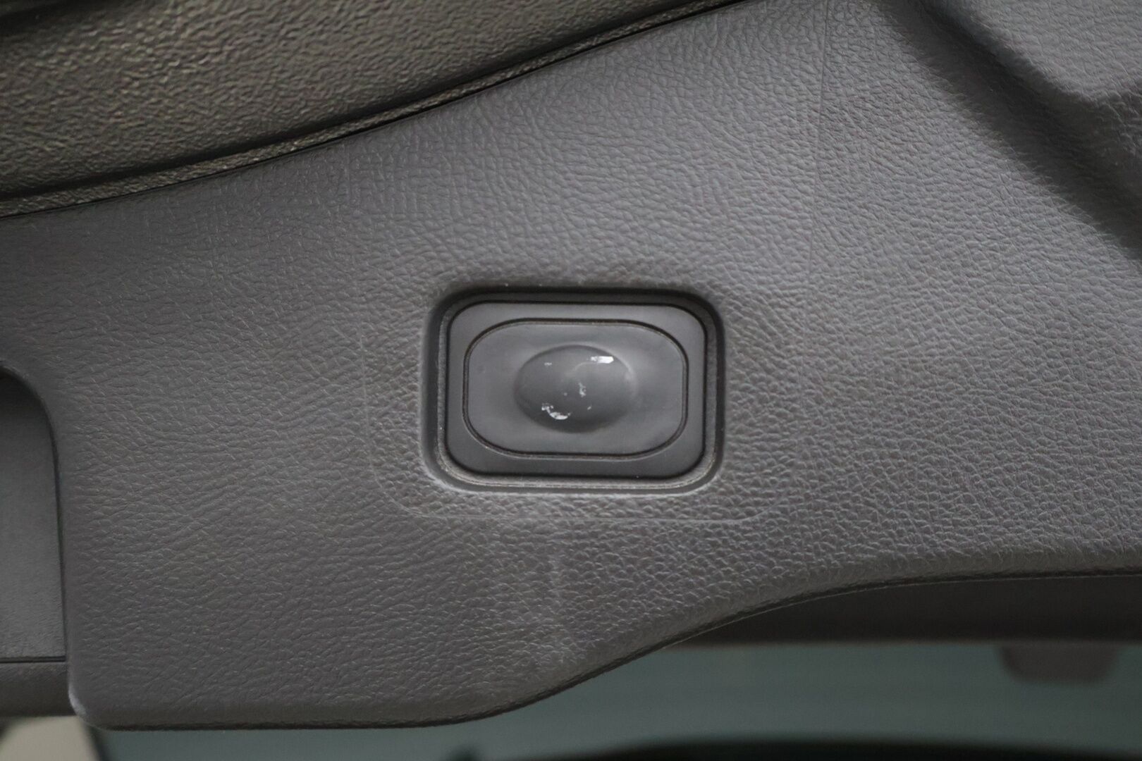 Ford Mondeo 2017 1,5 EcoBoost 160hv A6 ST-line Wagon** Koukku / Tutkat / Sähköluukku / Navigointi** - Ambiente valaistus / Automaattiset kaukovalot / Kahdet renkaat vaihteineen / Lohko sisähaaralla / Juuri leimattu