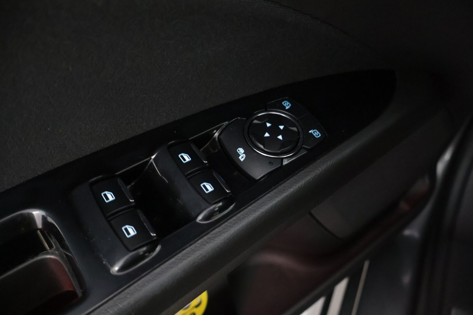 Ford Mondeo 2017 1,5 EcoBoost 160hv A6 ST-line Wagon** Koukku / Tutkat / Sähköluukku / Navigointi** - Ambiente valaistus / Automaattiset kaukovalot / Kahdet renkaat vaihteineen / Lohko sisähaaralla / Juuri leimattu