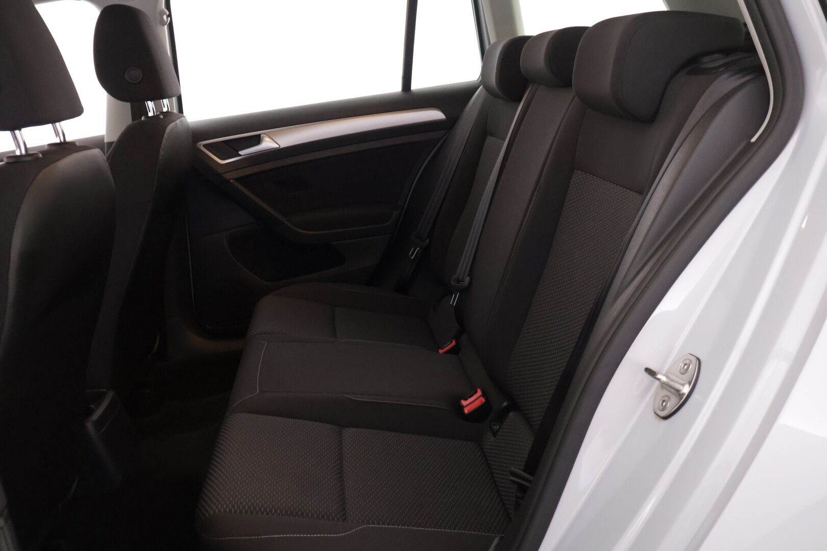 Volkswagen Golf 2017 Variant Trendline 1,0 TSI 63 kW (85 hv) - Juuri huollettu | Suomi-auto | Vakkari | Bluetooth | Lohko | 2x renkaat