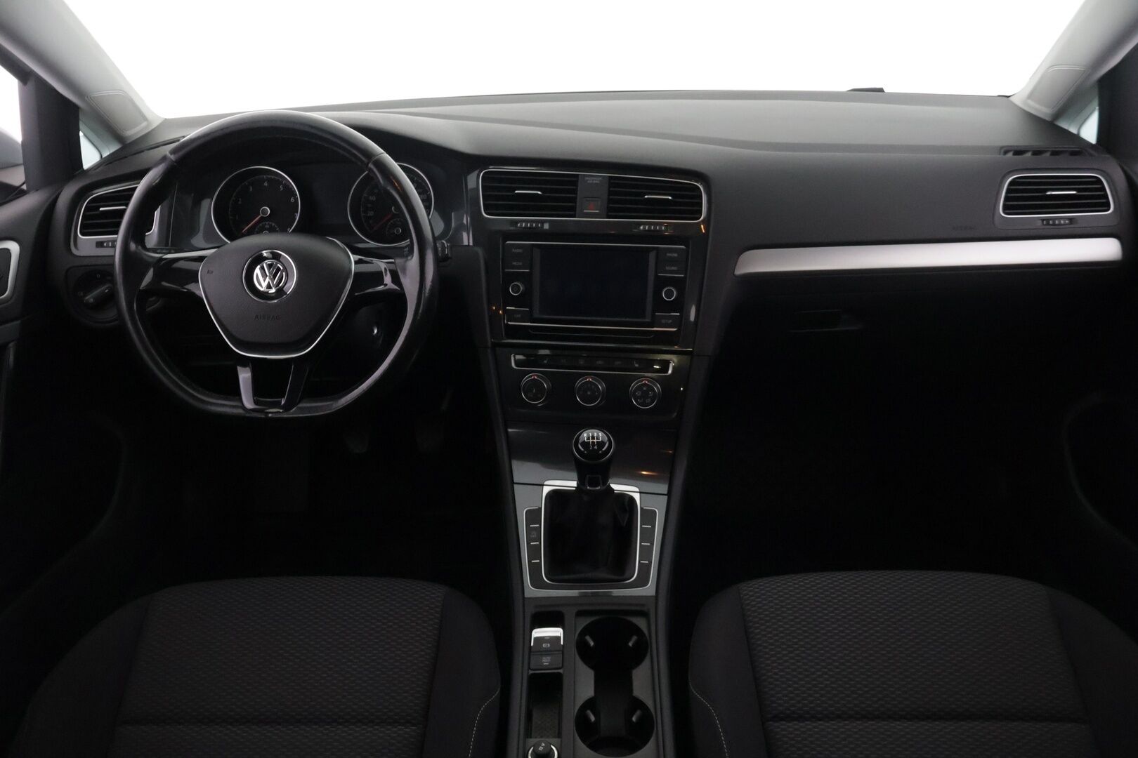 Volkswagen Golf 2017 Variant Trendline 1,0 TSI 63 kW (85 hv) - Juuri huollettu | Suomi-auto | Vakkari | Bluetooth | Lohko | 2x renkaat