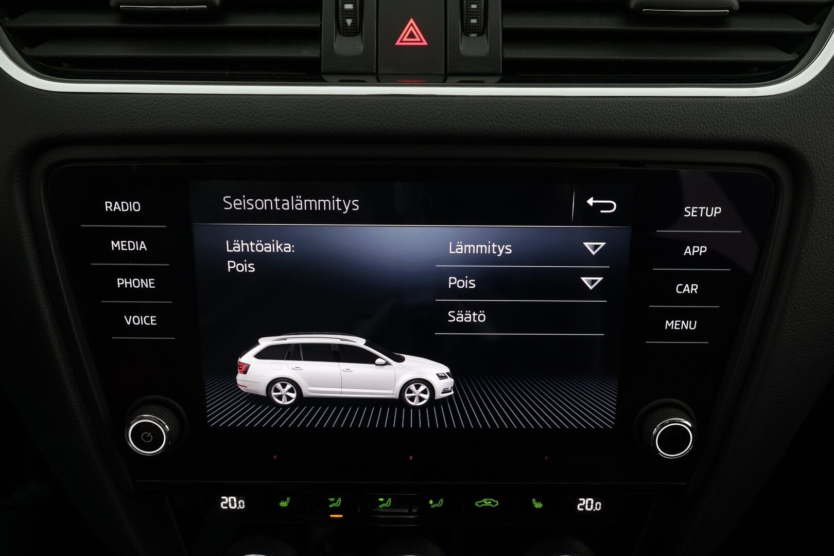 Skoda Octavia 2017 Combi 1,4 TSI Style DSG * Webasto / P.Kamera / LED / Katveavustin / Ambient-valot / Vakkari / Ratinlämmitys * - Suomi-auto / Kahdet renkaat - HULLUT BLACKWEEK JATKOT - KORKOTARJOUS 2,49%