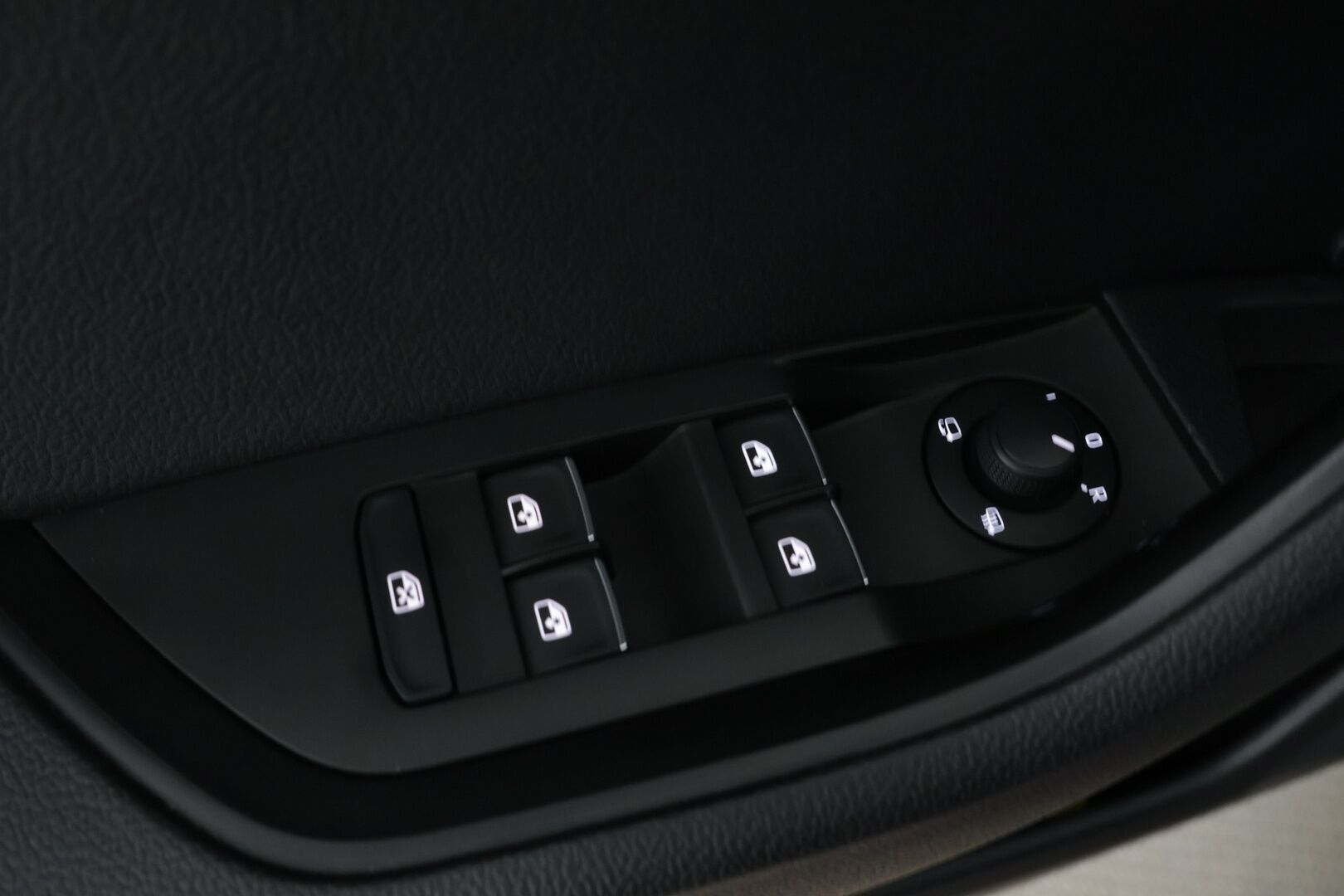 Skoda Superb 2017 1,4 TSI ACT Style DSG Autom *Vakkari / Sähköpenkit muistilla / Vetokoukku!* - Hyvin pidetty / Kattavasti varusteltu / Hyvä huoltohistoria