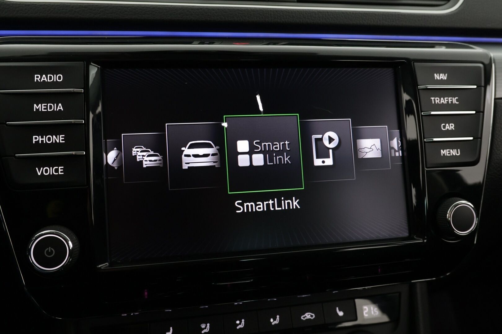 Skoda Superb 2017 1,4 TSI ACT Style DSG Autom *Vakkari / Sähköpenkit muistilla / Vetokoukku!* - Hyvin pidetty / Kattavasti varusteltu / Hyvä huoltohistoria