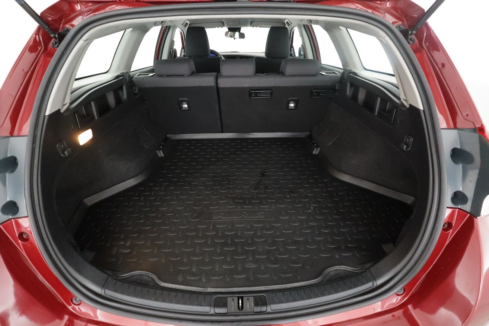 Toyota Auris 2017 Touring Sports 1,8 Hybrid Active - | LED | Vakkari | P.kamera | Navi | Kaistavahti | PCS | RSA | Bluetooth | Lohko+sisälämmitin | Aut. pitkät | Hyvä huoltokirja | 2x renkaat aluin |