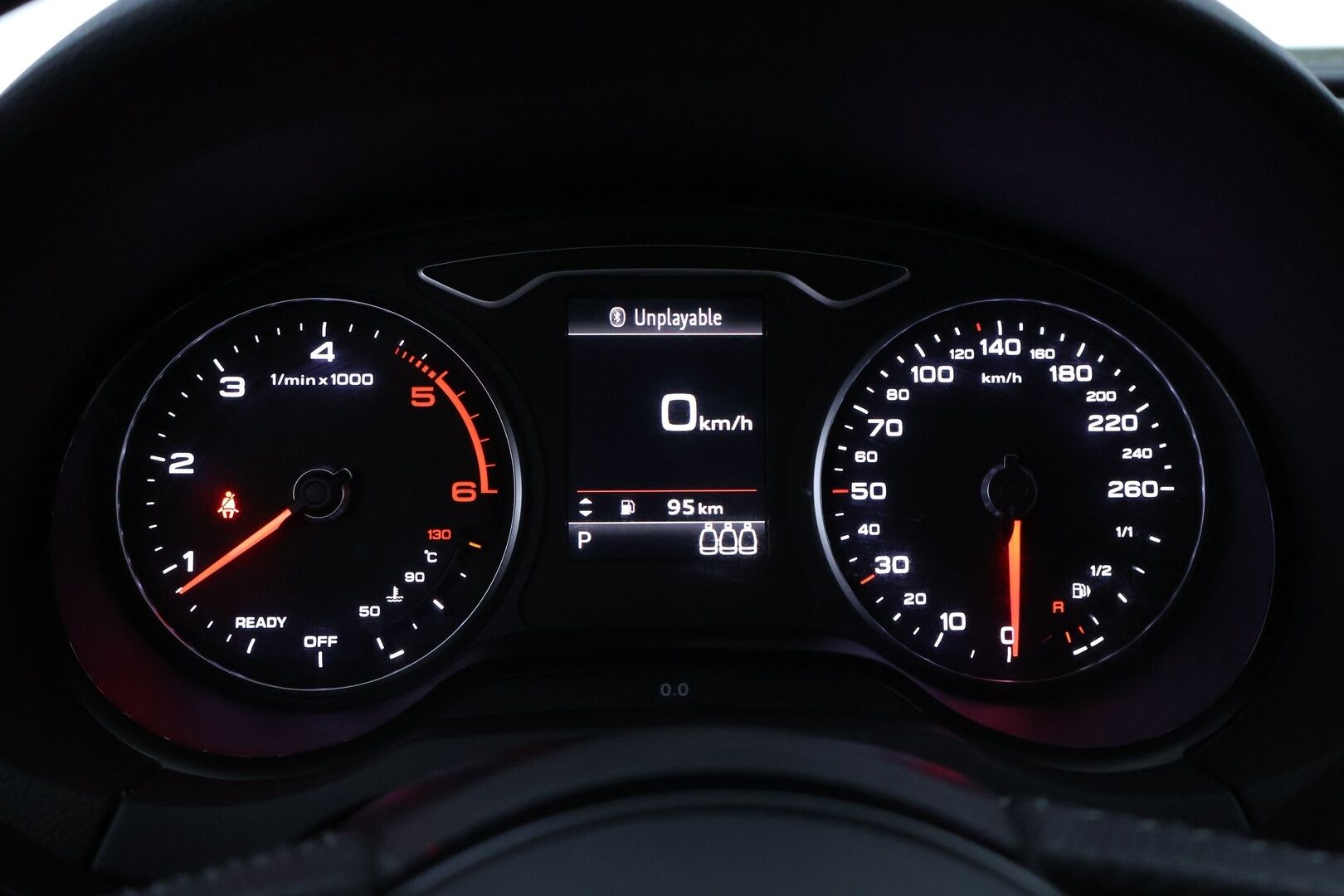 Audi A3 2017 Sedan Land of quattro Edition 2,0 TDI 135 kW quattro S tronic S-Line - Suomiauto / Webasto / Adapt.Vakkari / Bang & Olufsen / Puolinahat / Sporttipenkit / Matrix LED / Supervarusteet!