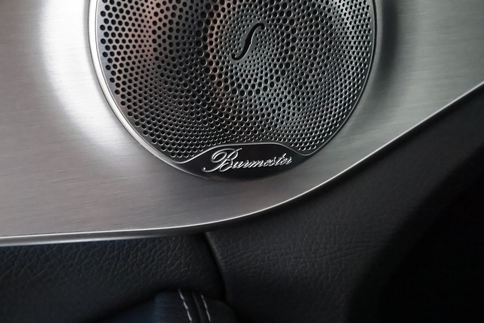 Mercedes-Benz C 2017 200 d A Business AMG **Burmester / LED-valot / Sisätilanlämmitin / Sporttinahat / Vakkari / Aut. Ilmastointi** - Suomi-auto / 2x Renkaat