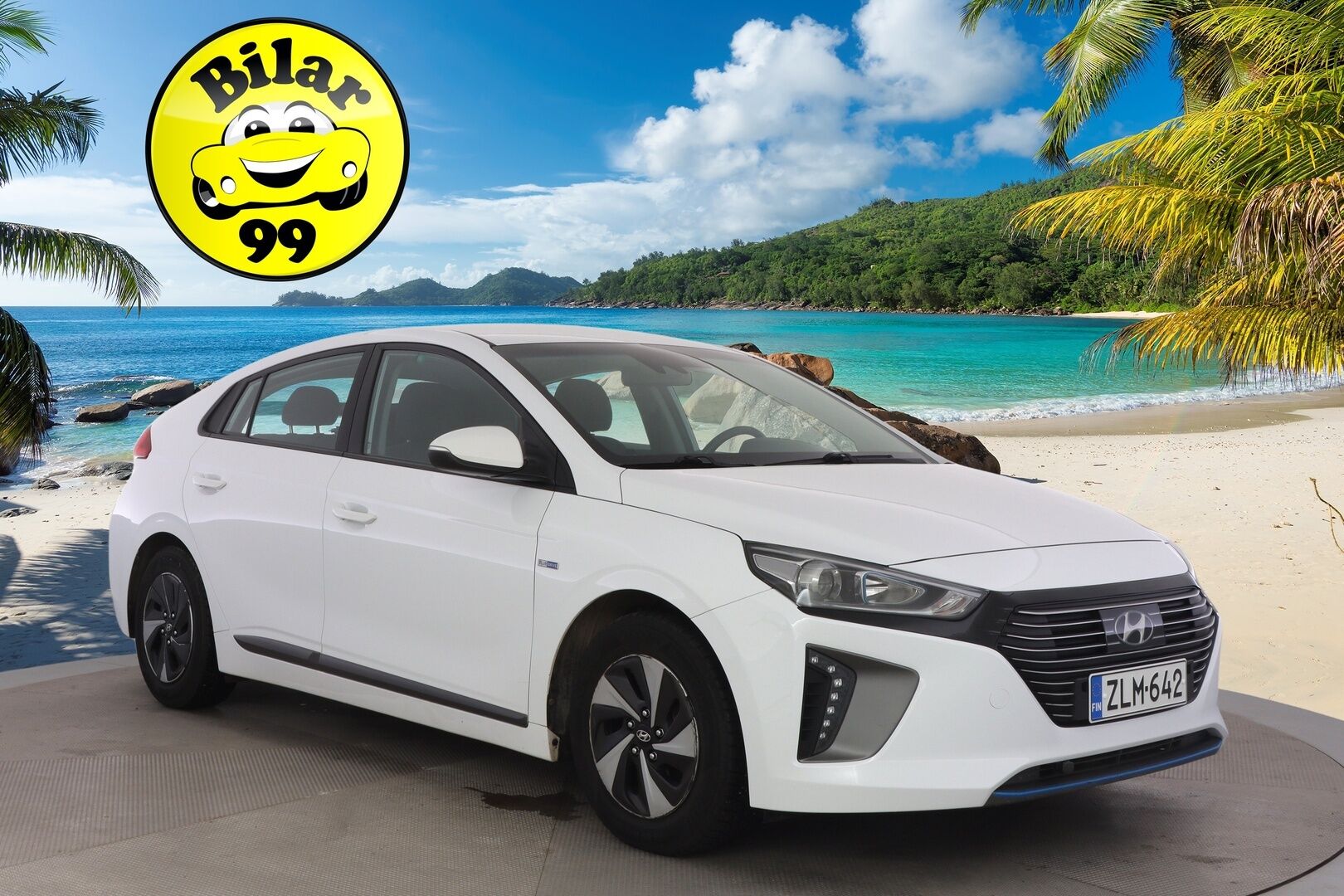 Hyundai IONIQ hybrid 2017 DCT Comfort ** 2.om Suomi-auto / Juuri katsastettu! / Kamera / Lohko+sisä / Adapt.vakkari / Infinity / Ratinlämmitys ** - Kahdet renkaat Hyundain alkuperäisillä vanteilla! Infinity Audio, hyvät ajoavustimet sekä lämmitysvarusteet!