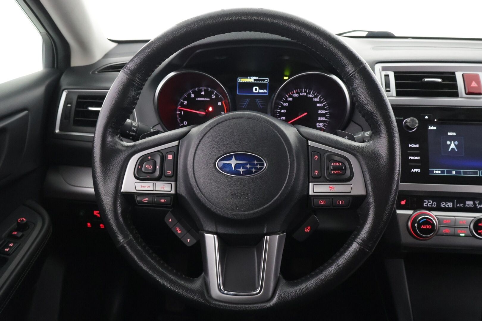 Subaru Outback 2017 2,5i Base Edition CVT *ACC / WEBASTO / KOUKKU / NELIVETO / RATINLÄMMITYS* - *Neliveto / Laadukas / Edullinen / Hyvin Varusteltu*
