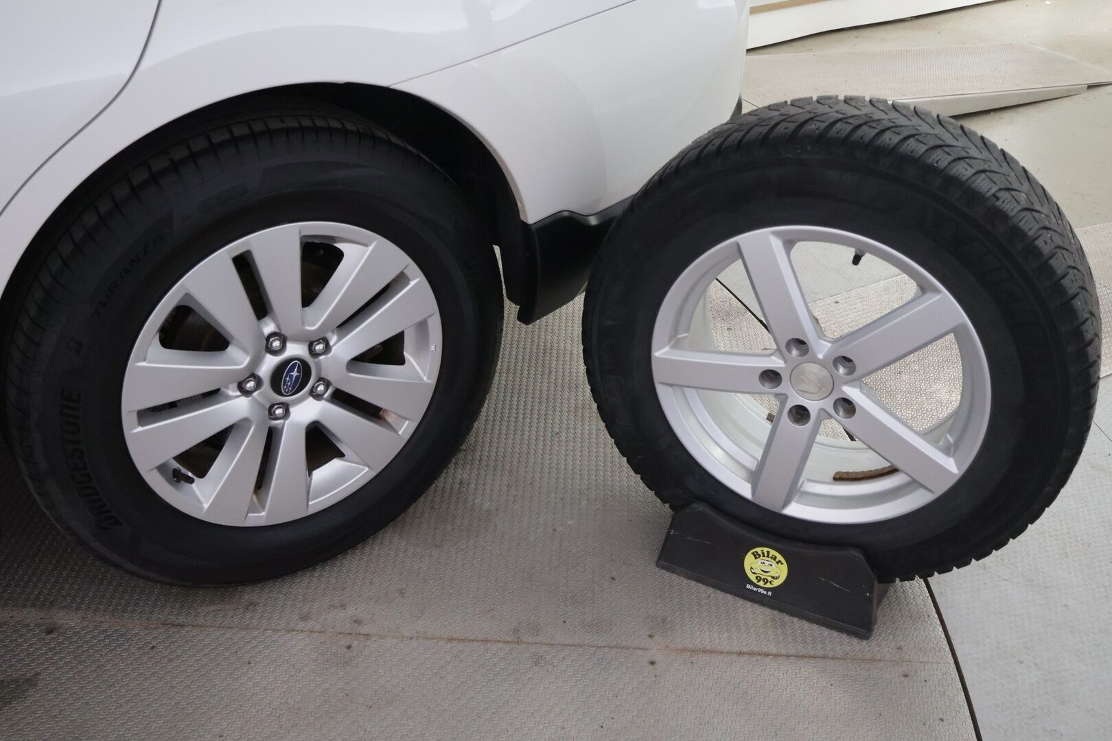 Subaru Outback 2017 2,5i Base Edition CVT *ACC / WEBASTO / KOUKKU / NELIVETO / RATINLÄMMITYS* - *Neliveto / Laadukas / Edullinen / Hyvin Varusteltu*