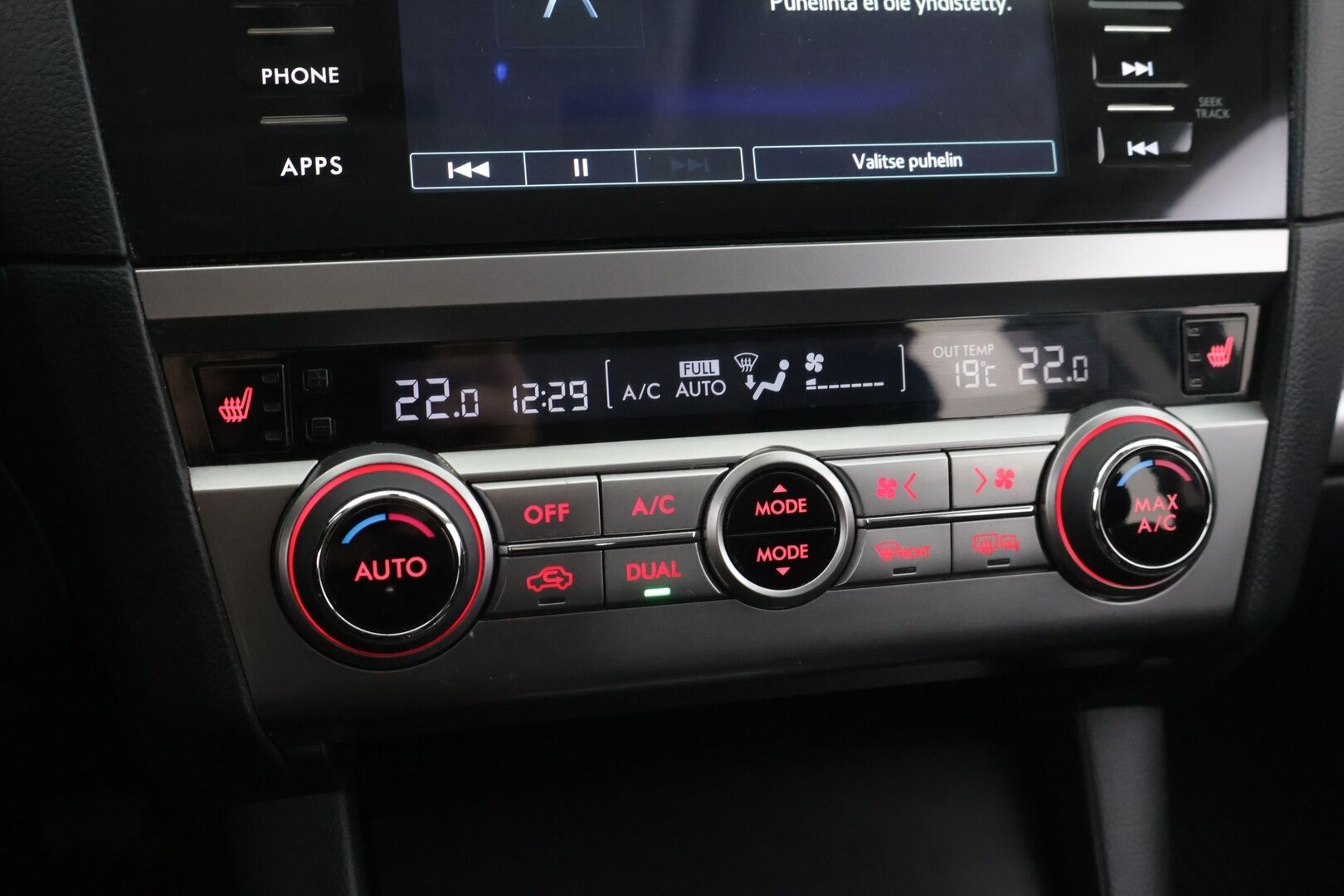 Subaru Outback 2017 2,5i Base Edition CVT *ACC / WEBASTO / KOUKKU / NELIVETO / RATINLÄMMITYS* - *Neliveto / Laadukas / Edullinen / Hyvin Varusteltu*