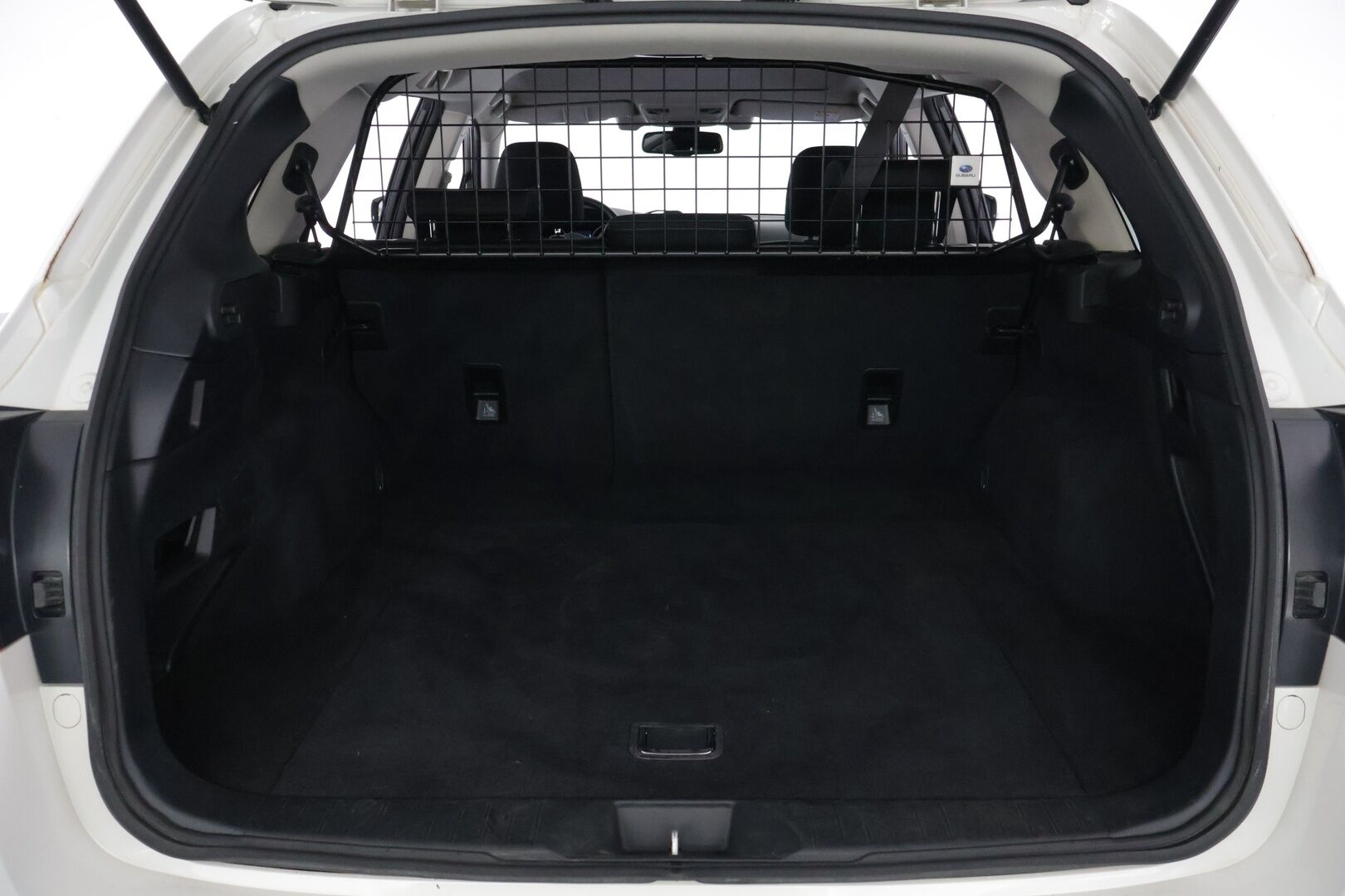 Subaru Outback 2017 2,5i Base Edition CVT *ACC / WEBASTO / KOUKKU / NELIVETO / RATINLÄMMITYS* - *Neliveto / Laadukas / Edullinen / Hyvin Varusteltu*