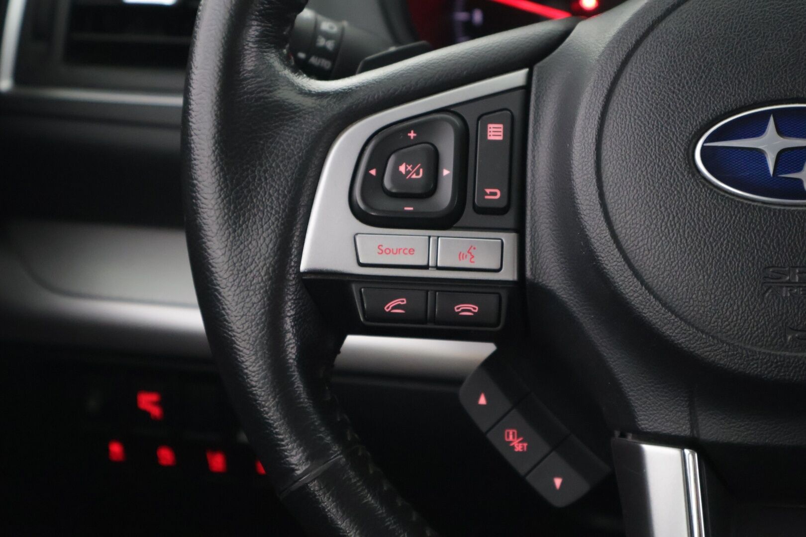 Subaru Outback 2017 2,5i Base Edition CVT *ACC / WEBASTO / KOUKKU / NELIVETO / RATINLÄMMITYS* - *Neliveto / Laadukas / Edullinen / Hyvin Varusteltu* - Osta nyt, maksa vasta ensi vuonna