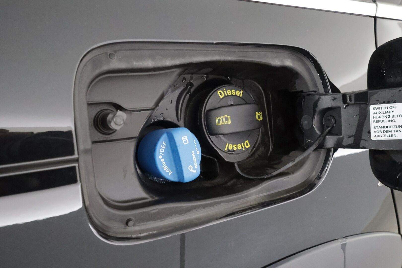 Audi A4 allroad quattro 2017 Land of quattro Edition 2,0 TDI 140 kW quattro S tronic * ACC / Koukku / Webasto / Matrix LED / Navi / Sähköpenkit * - Suomi-auto / Kahdet renkaat aluvanteilla - HULLUT AVAJAISHULINAT KORKOTARJOUS 3,29 %