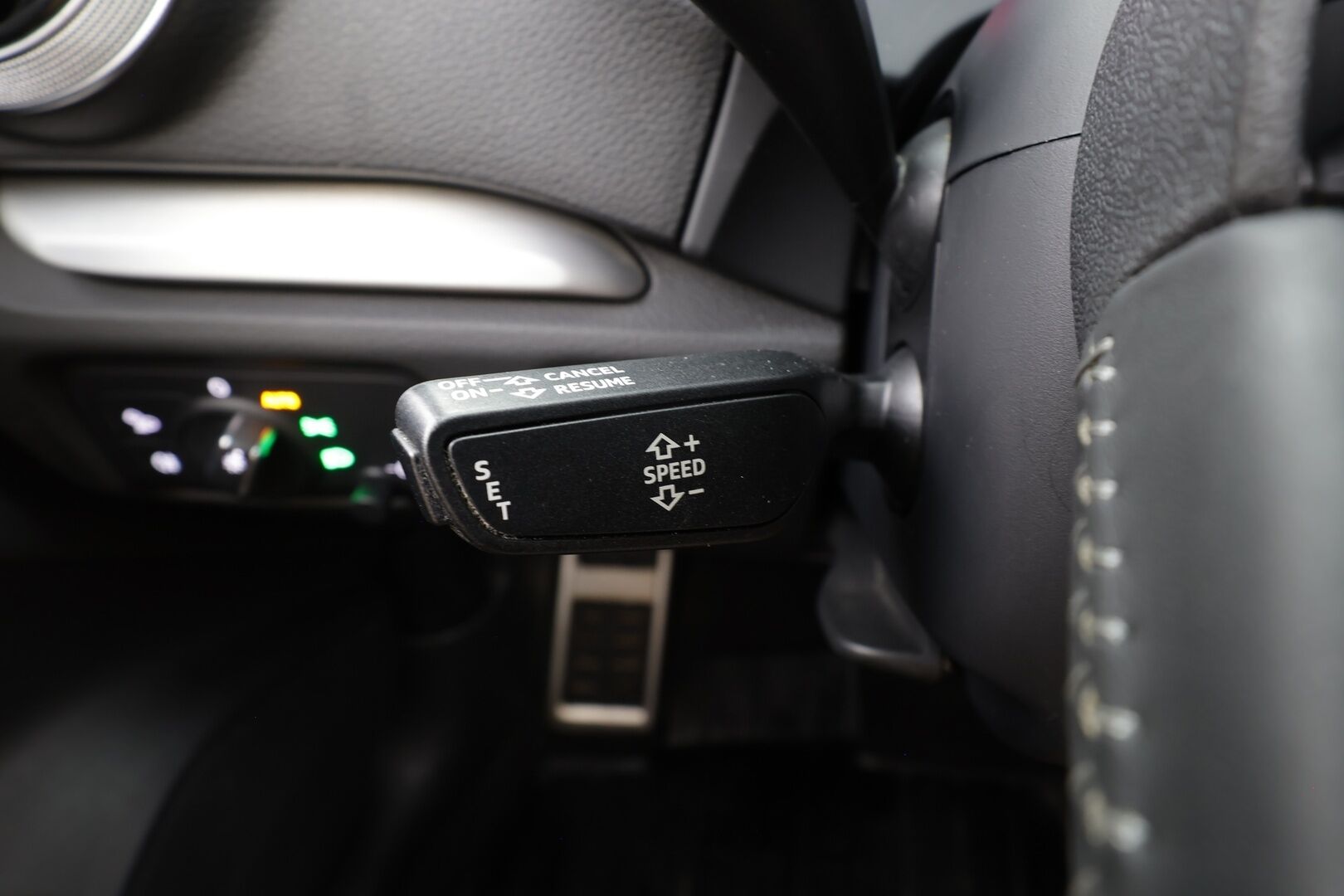 Audi A3 2017 Sportback S line Land of quattro Edition 2,0 TFSI 140 kW quattro S tronic - | 2x S-line | Matrix-LED | Puolinahat | Sporttipenkit | Audi Sound System | Apple & Android | Lohko+sisälämmitin | Vakkari | 2x renkaat aluin | 
