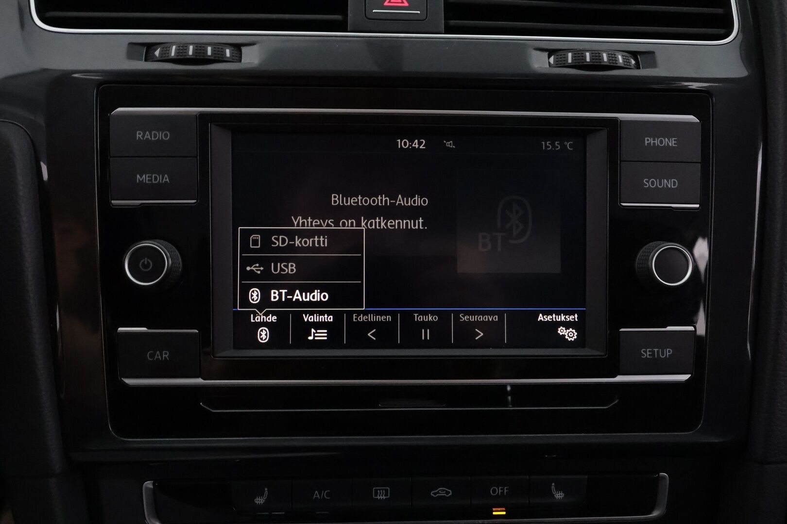 Volkswagen Golf 2017 Variant Trendline 1,0 TSI 63 kW (85 hv) - | Koukku | Lohkolämmitin | Vakkari | Bluetooth | Ilmastointi | Penkinlämmittimet | Facelift | Suomi-auto | Kahdet renkaat | 