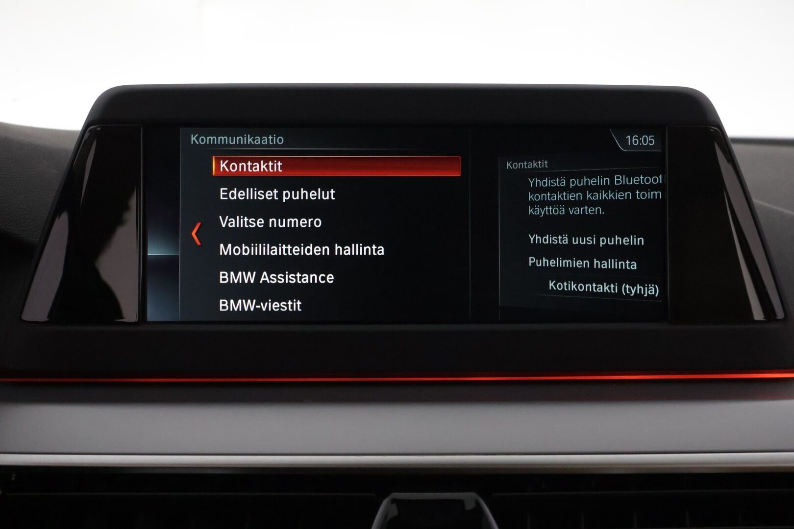 BMW 520 2017 G30 Sedan 520d A ED Business *Vaalea nahkasisusta / Kattoluukku / Ambient* - *Vähä ruokainen / M-sport look / Näyttävä* 