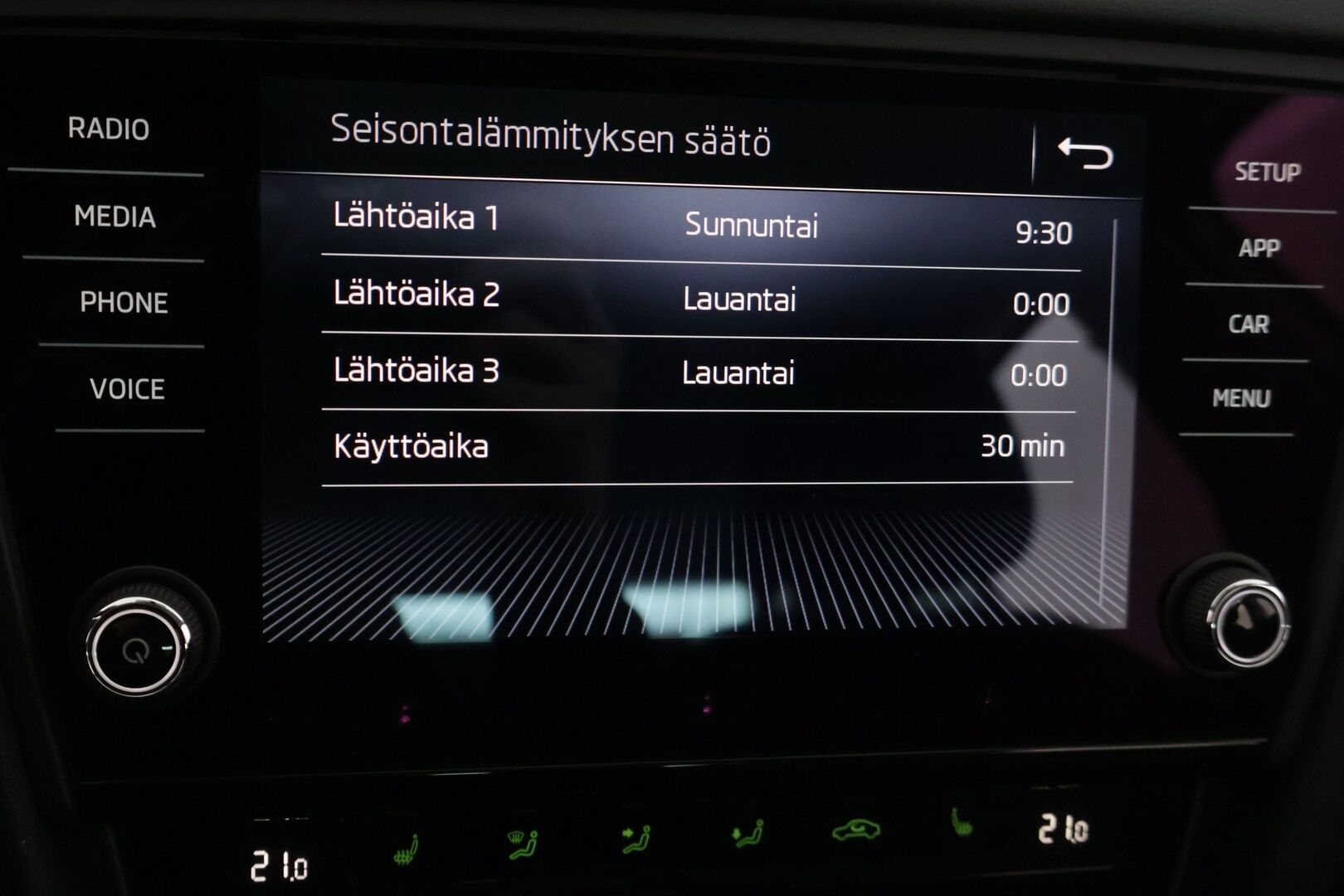 Skoda Octavia 2017 1,4 TSI Style *Vakionopeudensäädin / Webasto / Tutkat edessä ja takana / Läm. Tuulilasi / Vetokoukku* - *Hyvä huoltohistoria / 2x Renkaat & Vanteet / Jakohihna vaihdettu*